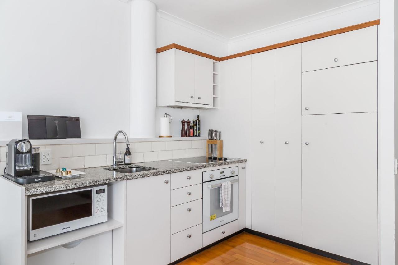 Waterfront Two Bedroom Apartment; Great Location! Auckland Exteriör bild