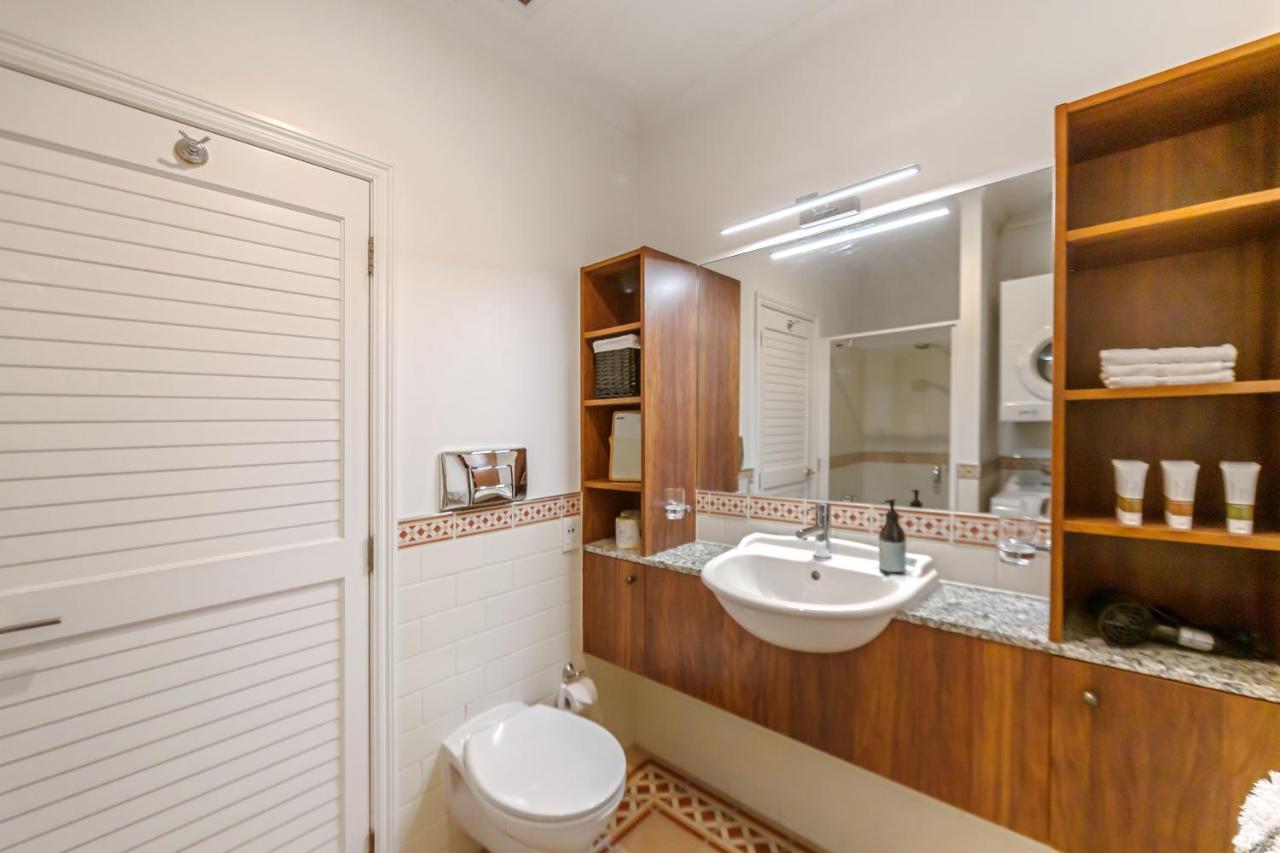 Waterfront Two Bedroom Apartment; Great Location! Auckland Exteriör bild